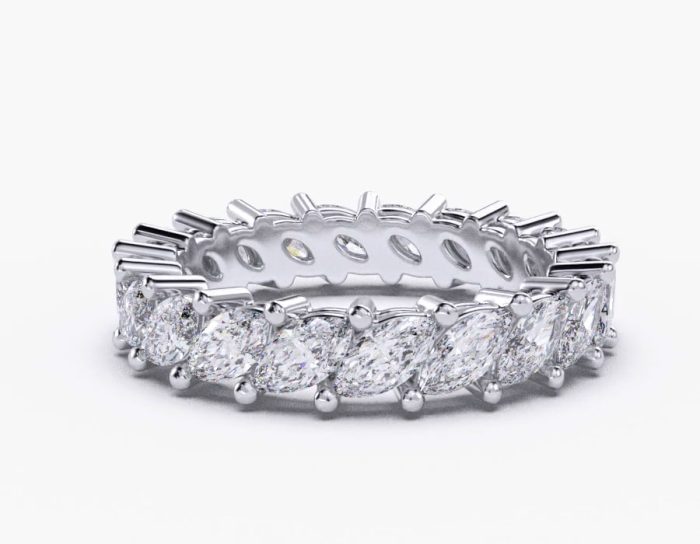 18K White Gold Eternity Ring (Variable)